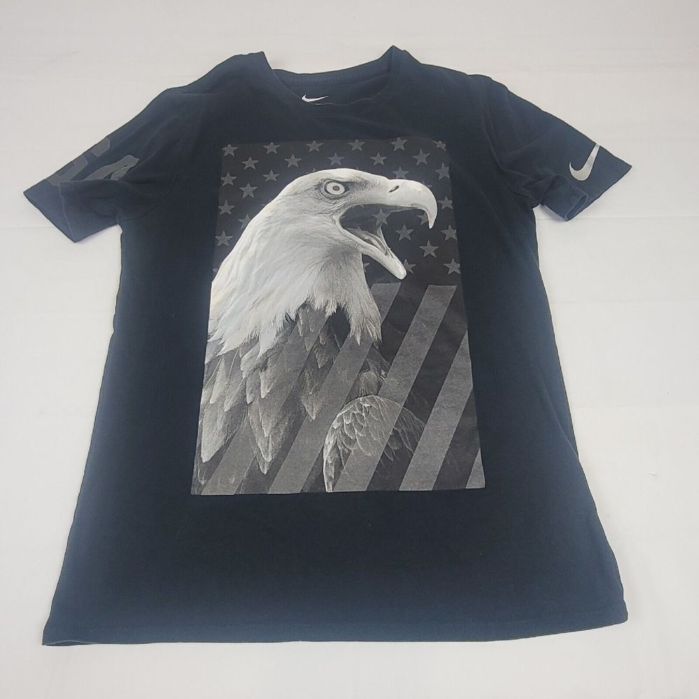 Nike Team USA Olympic T-Shirt Mens Medium. "EAGLE"‎  Premium Finish 801159-010